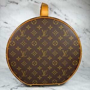 Louis Vuitton Hat Box bag Boite Chapeau 30 vintage monogram LV trunk Leather